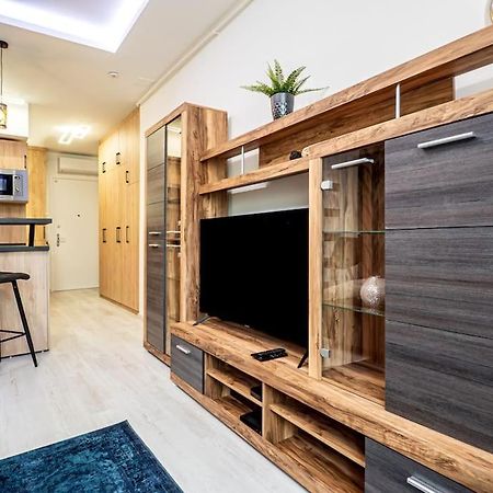 Vidra-Lak With Private Parking Apartment Budapest Bagian luar foto